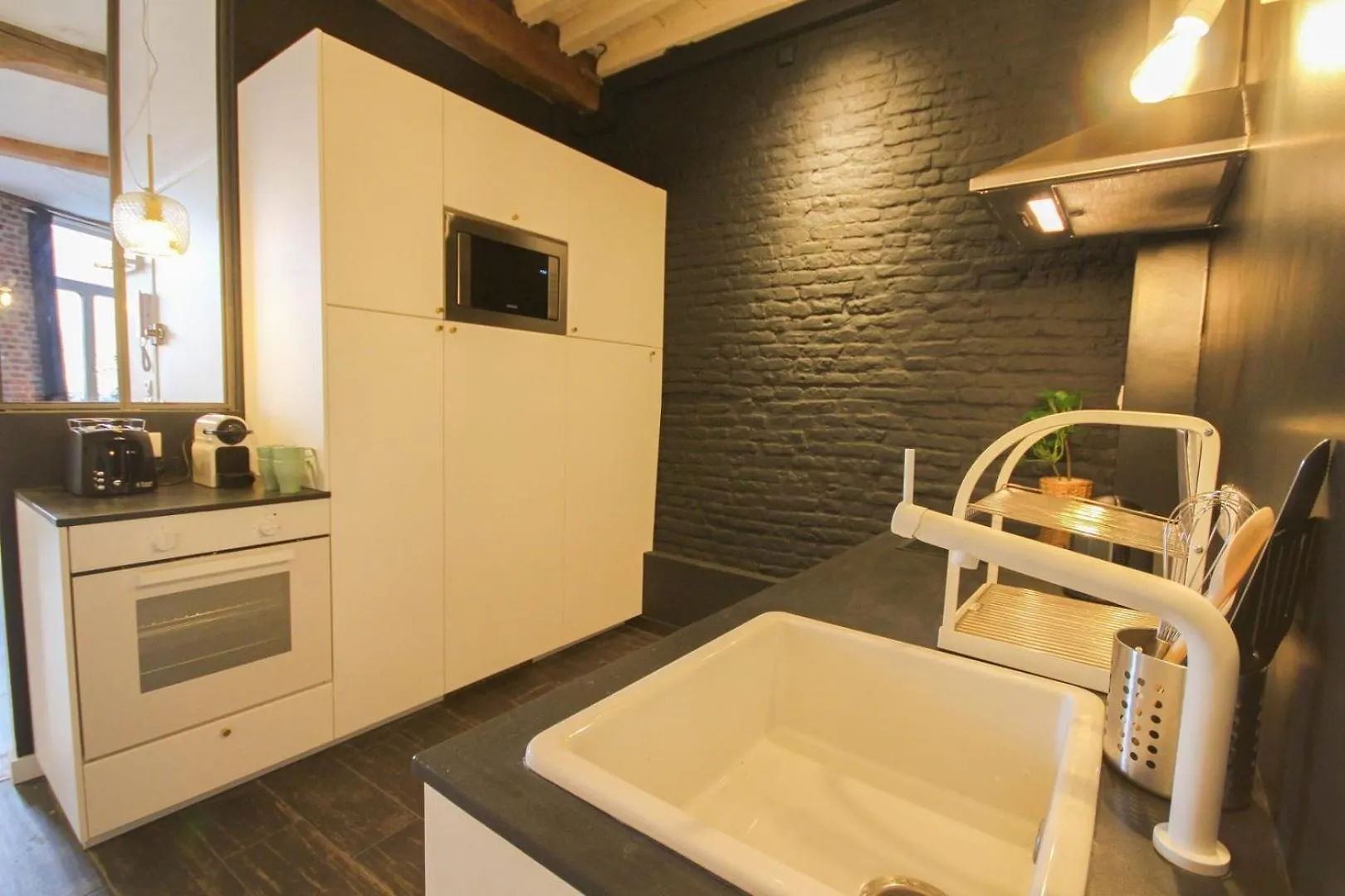 Appartement In The Heart Of Old Lille: Rue De La Monnaie France